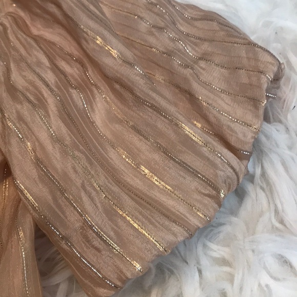 Bcbg - brand new short sleeve blouse - Picture 5 of 6